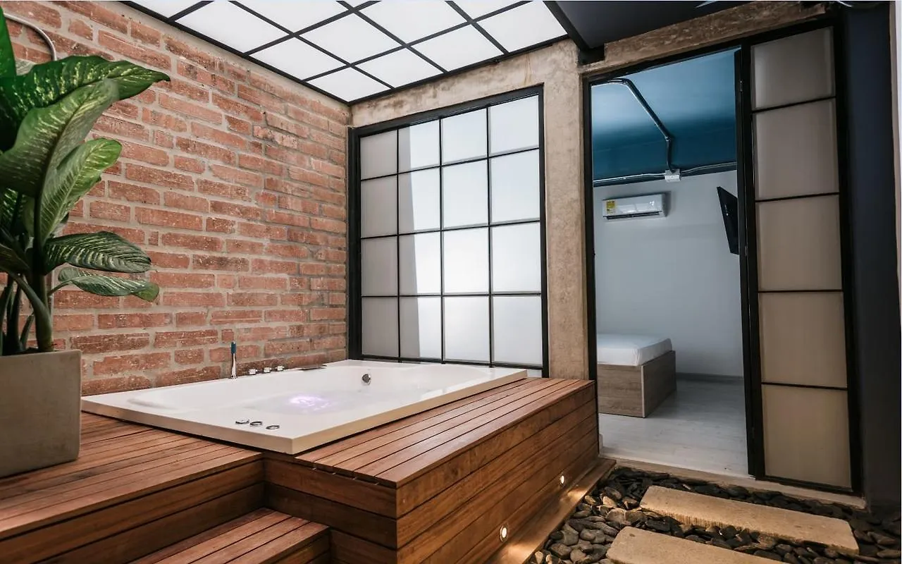 ***  Soy Local Provenza Aparthotel Medellin Colombia